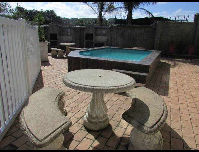 2 BEDROOM APARTMENT FOR SALE IN SHELLY BEACH